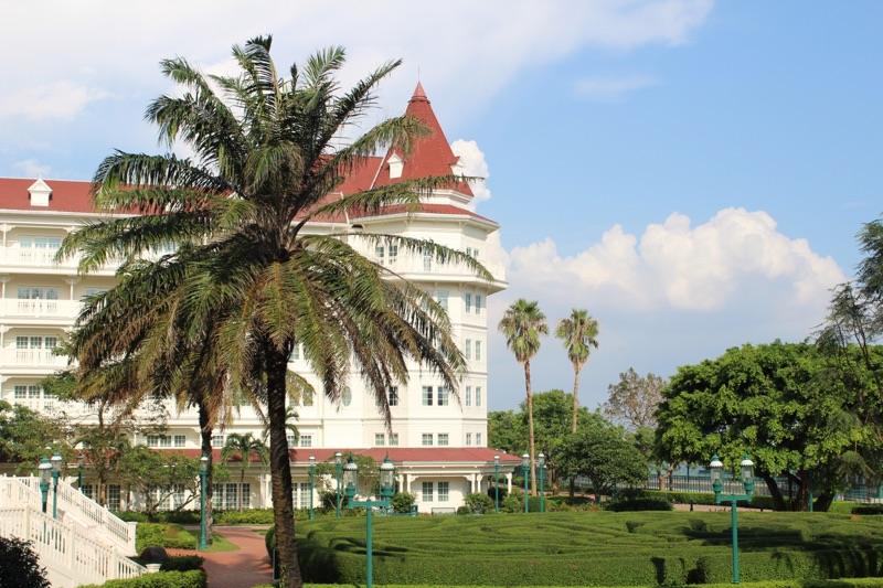 Hong Kong Disneyland Hotel