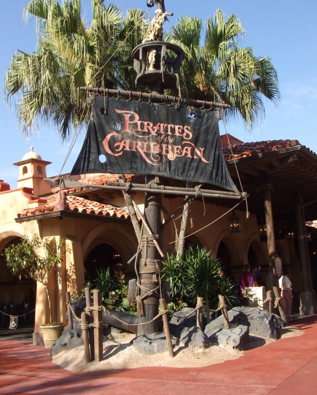 walt disney world magic kingdom pirates of the caribbean