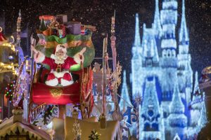 Santa Christmas Parade Magic Kingdom Walt Disney World