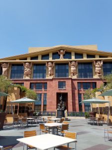 visit walt disney studios burbank