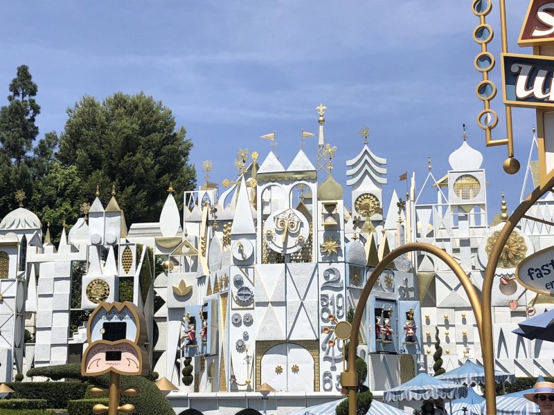 its a small world disneyland