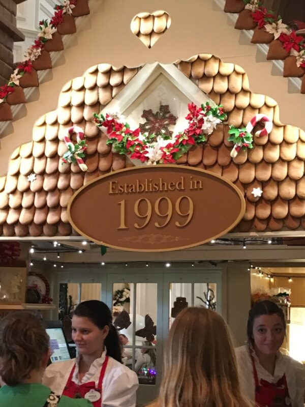 Walt Disney World Grand Floridian Holiday Gingerbread House